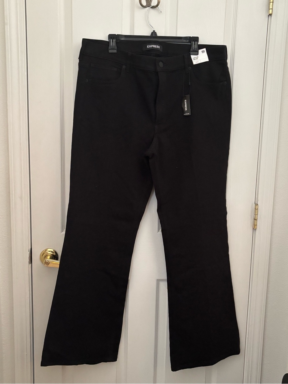 Express Women’s Slim Flare High Rise Black Jeans Size 18R Stretch 32” Length NWT